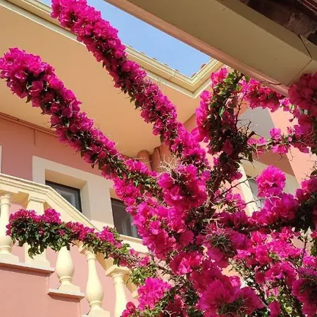 Makris Lägenhetshotell Roda (Corfu)